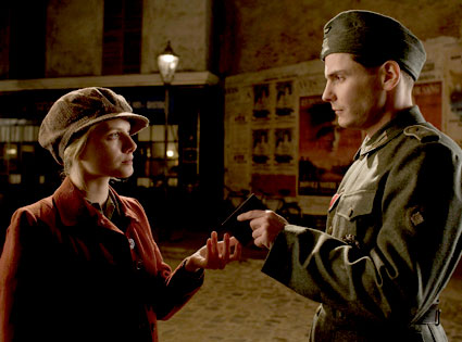 Melanie Laurent, Daniel Bruhl, Inglourious Basterds Melanie Laurent, Daniel Bruhl, Inglourious Basterds